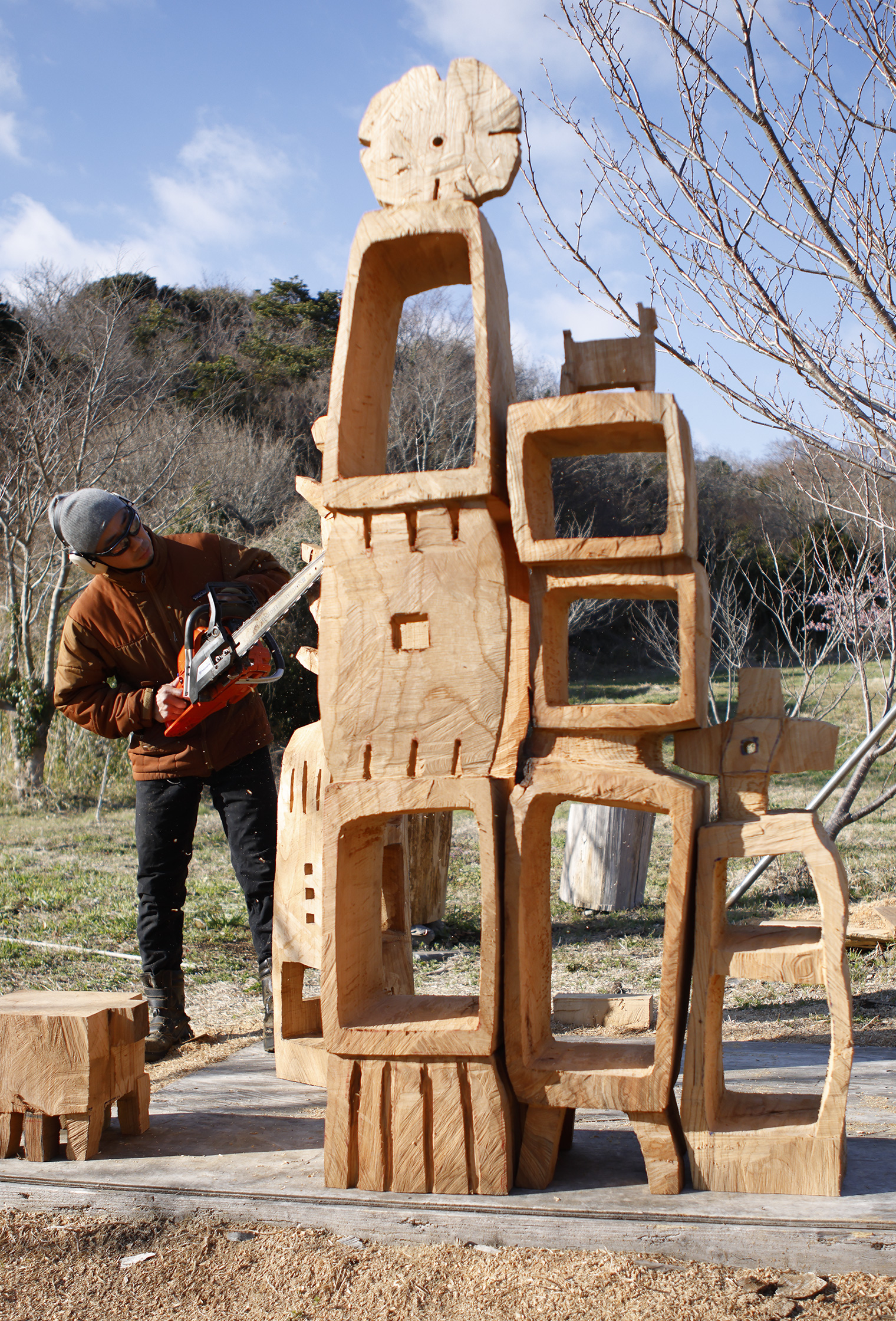 今回の催事で発表された新作。英国の映画監督で園芸家であるデレク・ジャーマンの言葉「楽園は庭にあらわれる」からインスパイアされた。撮影: Hiroyuki Matsuzaki (INTO THE LIGHT)